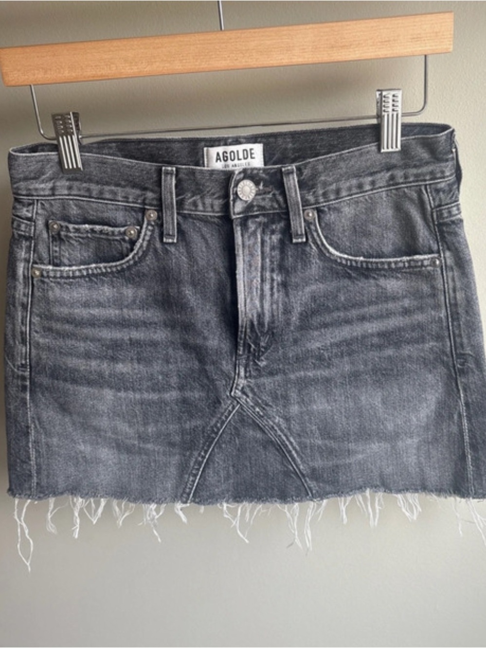 AGOLDE Gray Washed Denim Skirt with Frayed Hem